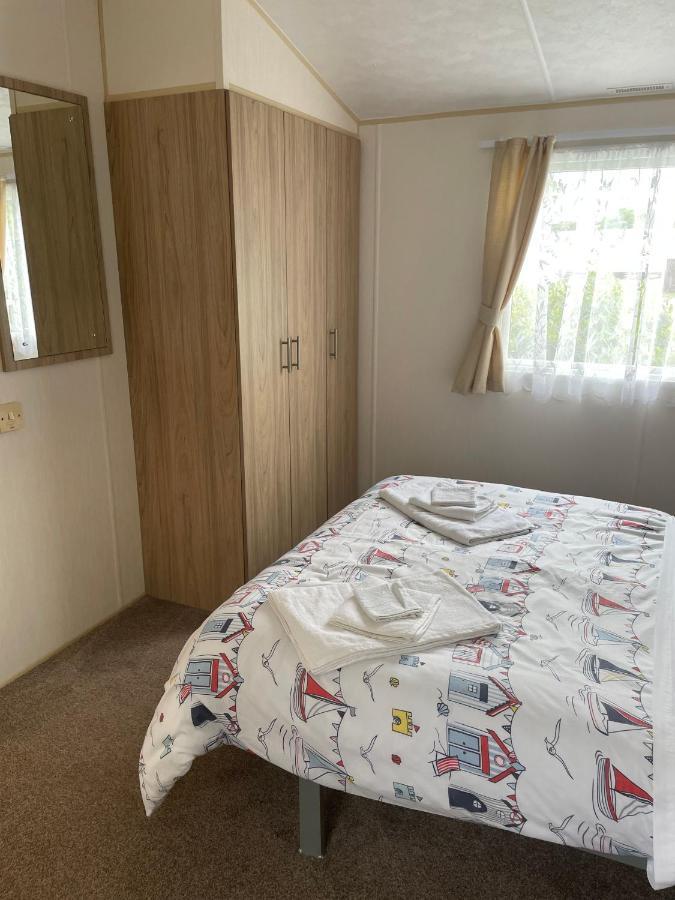 Parkdean Static Caravan On Cherry Tree Holiday Park Грейт-Ярмут Екстер'єр фото
